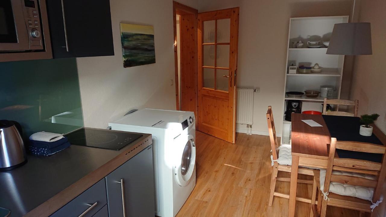 Gemuetliche Ferienwohnung Am Ortsrand Kreuzwertheim Bagian luar foto