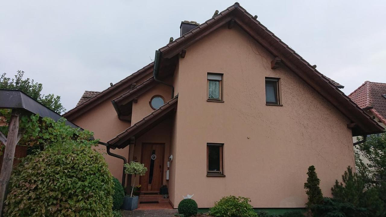 Gemuetliche Ferienwohnung Am Ortsrand Kreuzwertheim Bagian luar foto